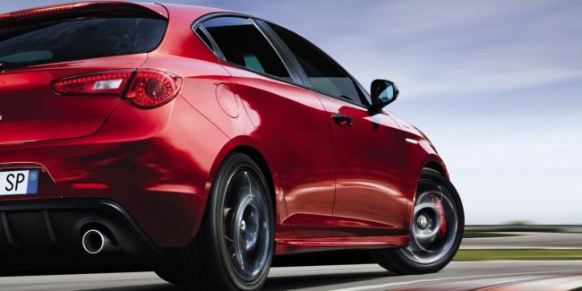 Ponętna Włoszka, która rozbudza instynkt.