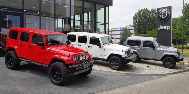 Dodajemy Blasku JEEPom!