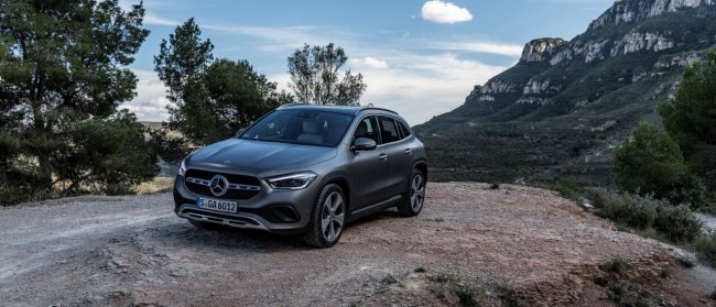 Nowy Mercedes GLA w ofercie specjalnej + pakiet 3 przeglądów w prezencie.