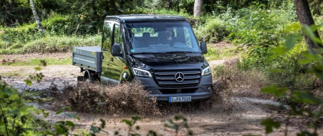 Nowy Sprinter z  napędem 4x4