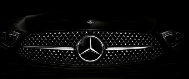 Mercedes-Benz najcenniejszą marką na świecie !