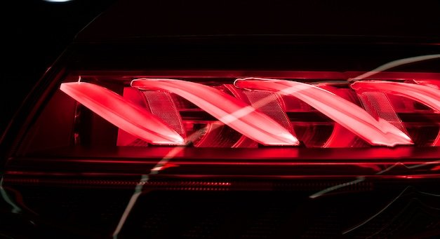 W tym samochód elektryczny jest lepszy od spalinowego