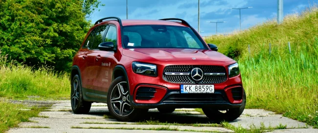 Auto po zimie – jak o nie zadbać? Wiosenny serwis Mercedesa