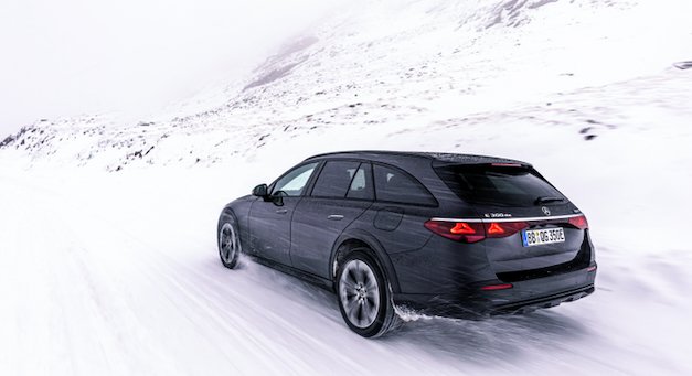 Jak działa napęd 4MATIC w Mercedes-Benz?