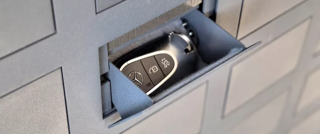 Kluczykomat – nowy wymiar wygody w serwisie w Krakowie przy ul. Zawiła 3 oraz w Łodzi przy ul. Aleksandrowskiej 11a.