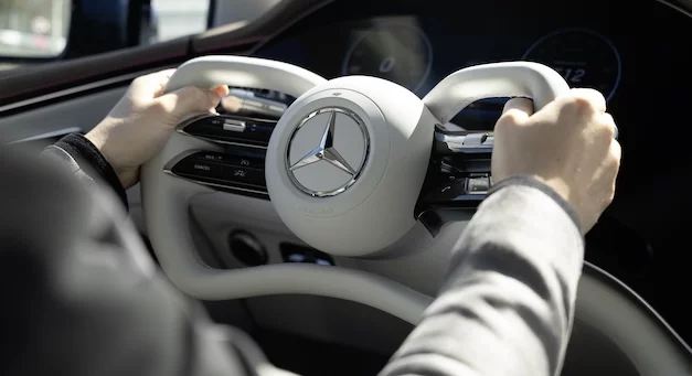 Steer-by-Wire - rewolucja za kierownicą w samochodach Mercedes-Benz od 2026 roku
