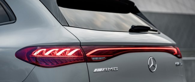 Elektryczny Mercedes - ładowanie tańsze niż tankowanie.