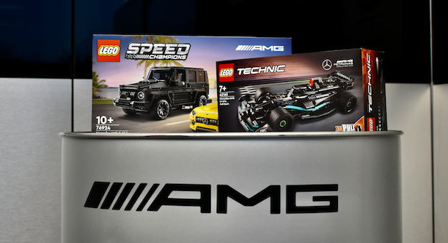 Zestawy LEGO Mercedes-Benz w ofercie Sobiesław Zasada Automotive!