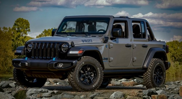 Jeep Wrangler rozszerza swoją gamę o hybrydowego WILLYSA