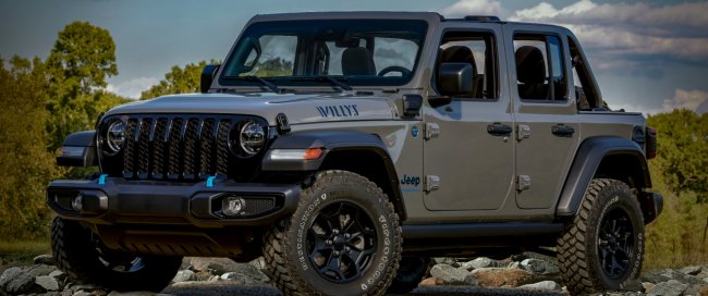 Jeep Wrangler rozszerza swoją gamę o hybrydowego WILLYSA