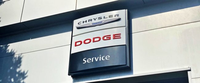 Serwisowanie samochodów Chrysler i Dodge