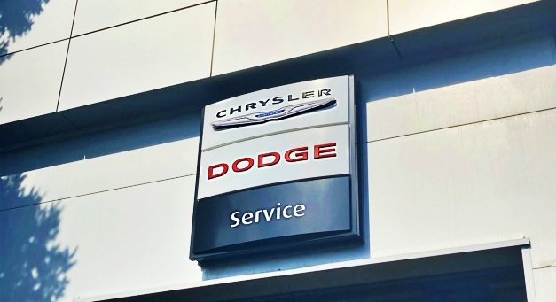 Serwisowanie samochodów Chrysler i Dodge