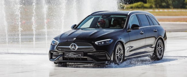 Mercedes-Benz Safety Experience