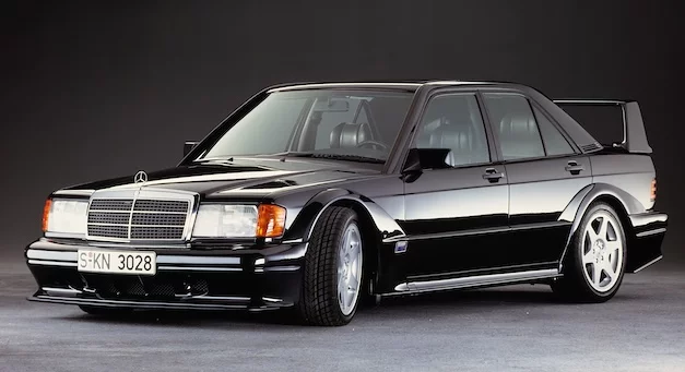 Mercedes-Benz 190 E 2.5-16 Evolution II – legenda sportowych sedanów
