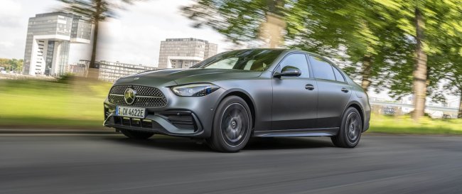 Mercedes-Benz Klasy C - Premium na wyciągniecie ręki od 1599 złotych netto miesięcznie!