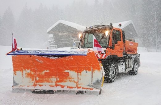 UNIMOG- uniwersalny pojazd dla wielu branż