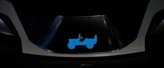 Jeep Easter Eggs. Niespodzianki w samochodach marki Jeep.