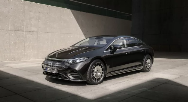 Nowy Mercedes-Benz EQS (2026): Rewolucja w Zasięgu, Ładowaniu i Luksusie