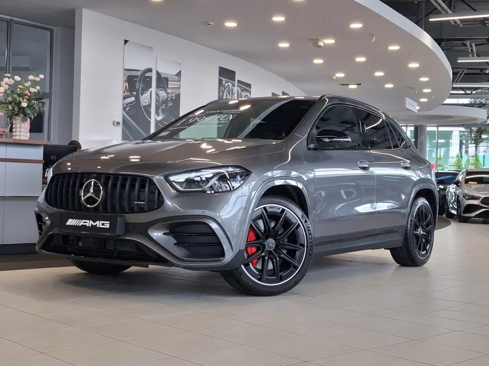 Mercedes-AMG GLA 35 4MATIC