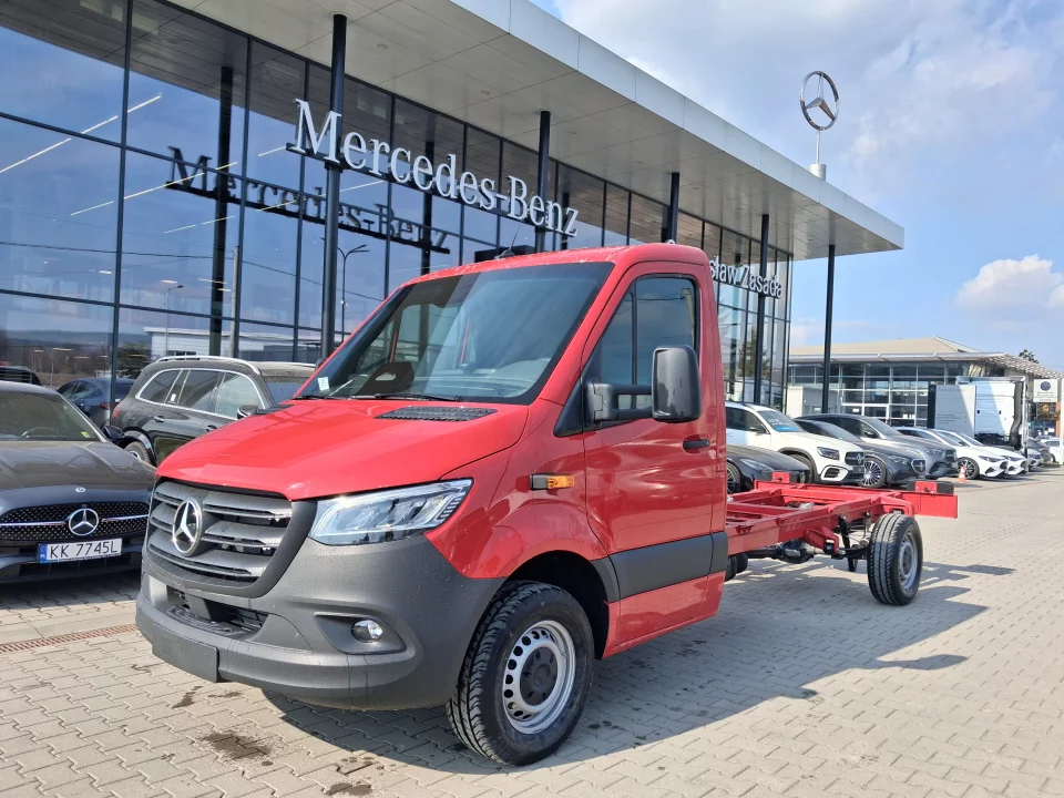 Mercedes-Benz Sprinter L 317 OM654