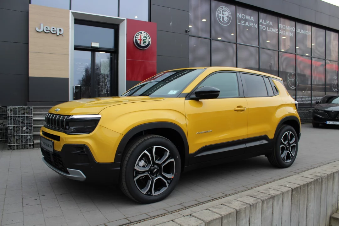 Jeep Avenger Summit MHEV 100 KM FWD