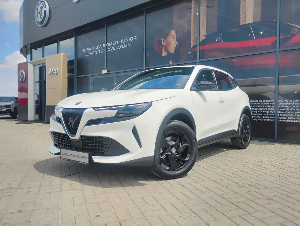 Alfa Romeo Junior Mild-Hybrid 145 KM FWD