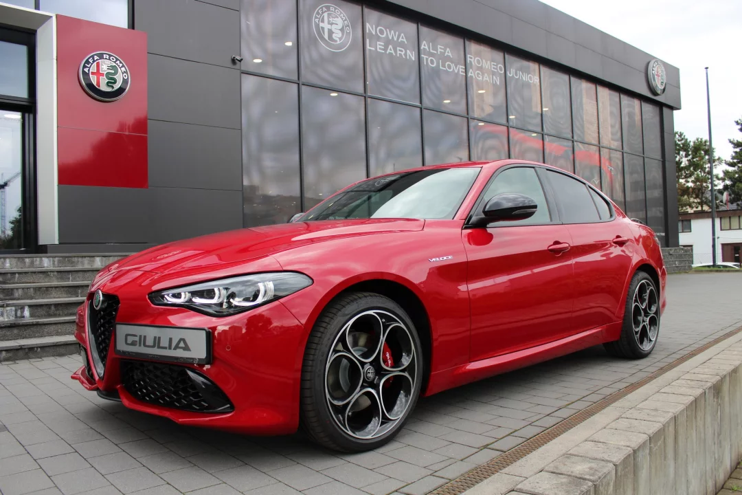 Alfa Romeo Giulia Veloce 2.2 JTD 210 KM AWD