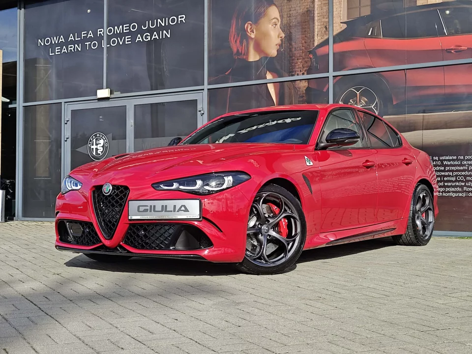 Alfa Romeo Giulia Quadrifoglio QUADRIFOGLIO 2.9 GME V6 520 KM RWD
