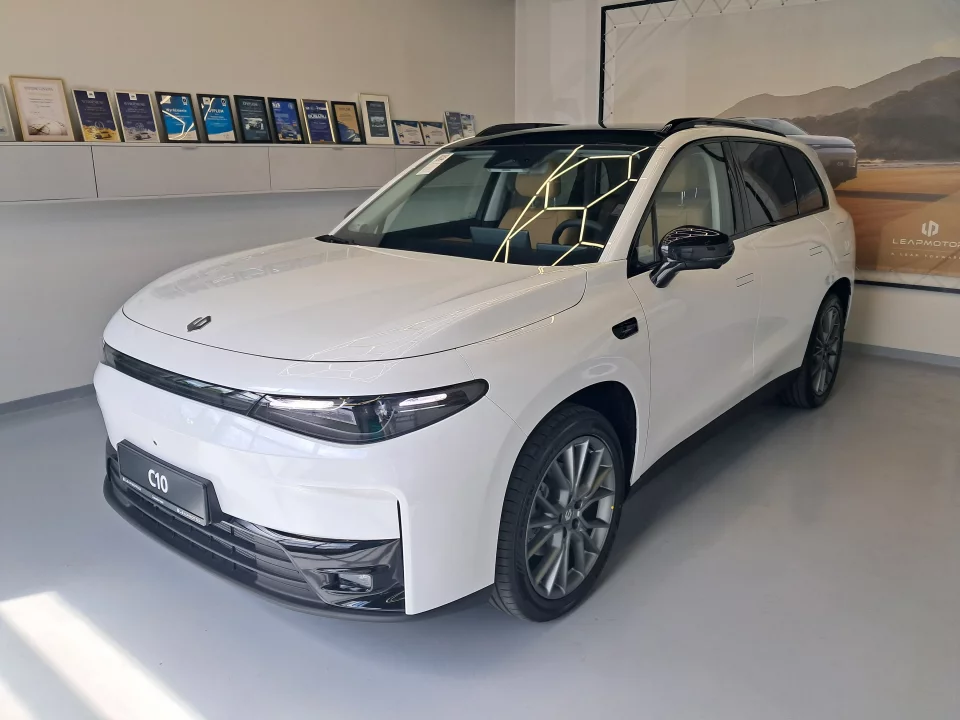 Leapmotor C10 DESIGN HYBRID EV