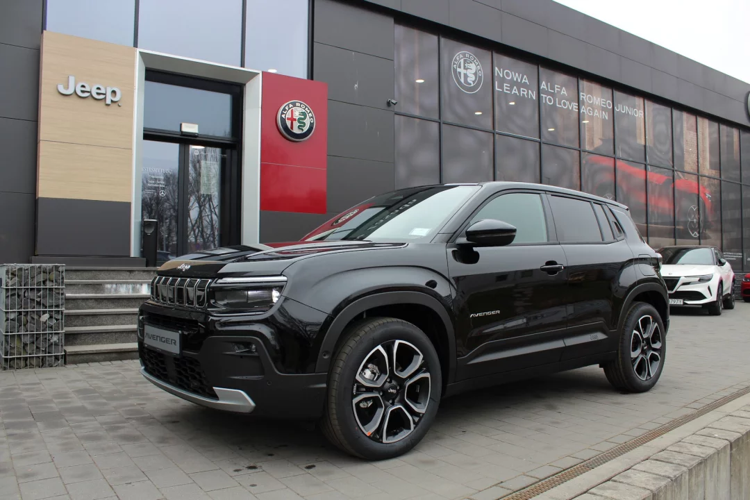 Jeep Avenger Summit MHEV 100 KM FWD