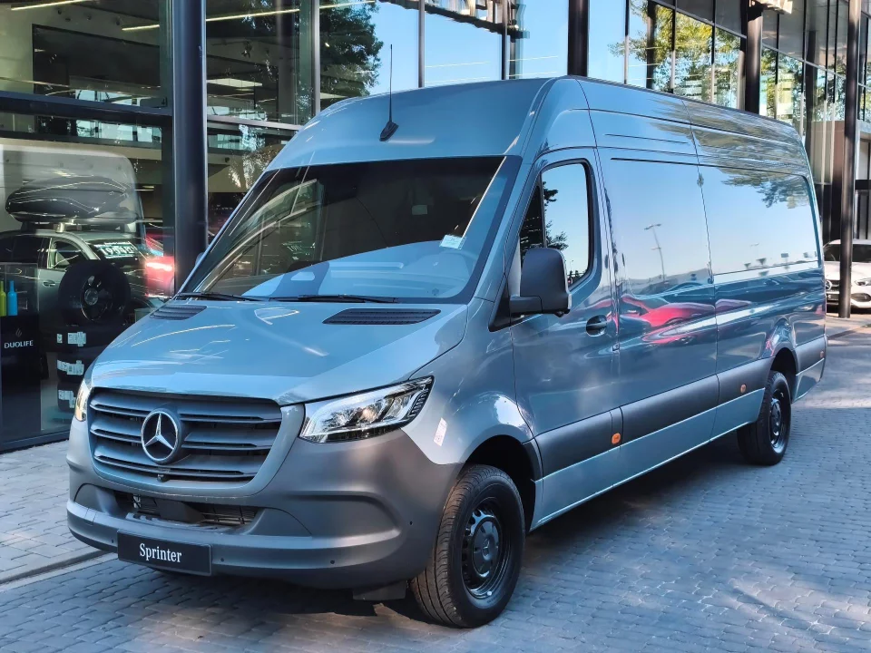 Mercedes-Benz Sprinter 317 OM654