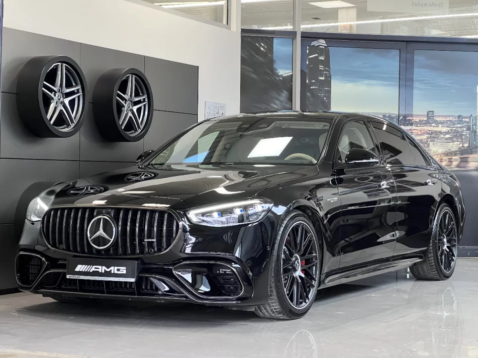 Mercedes-AMG S 63 E Performance