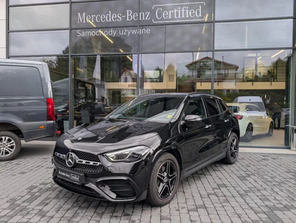 Mercedes-Benz GLA 200