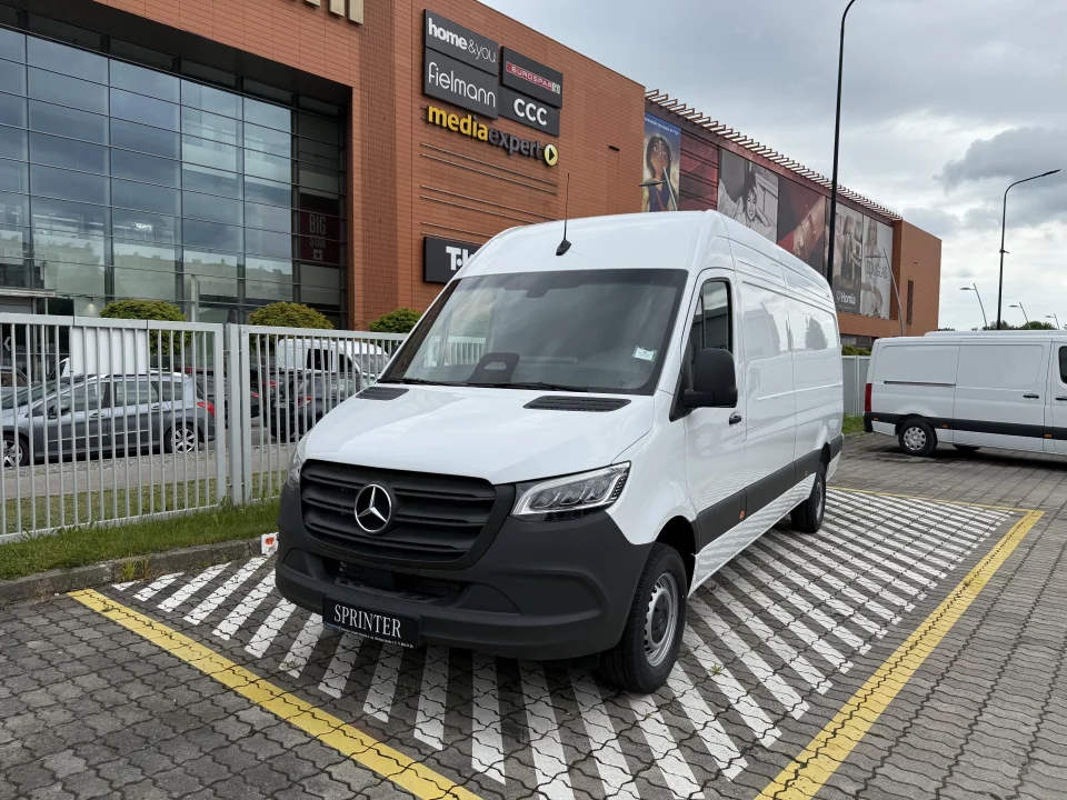 Mercedes-Benz Sprinter 317 OM654
