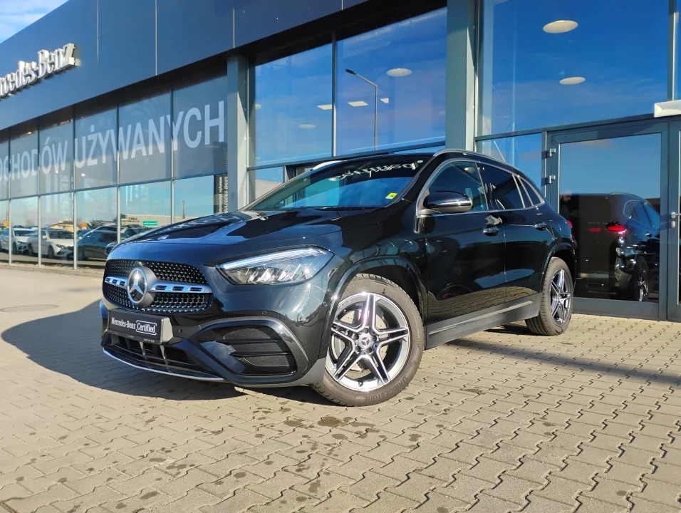 Mercedes-Benz GLA 200