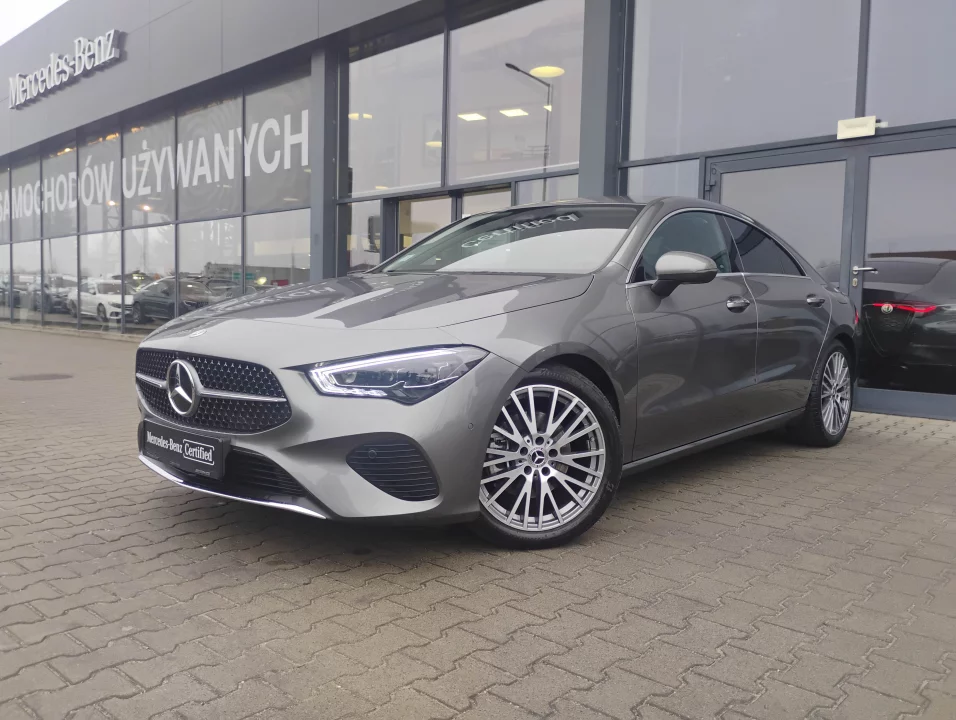 Mercedes-Benz CLA 180