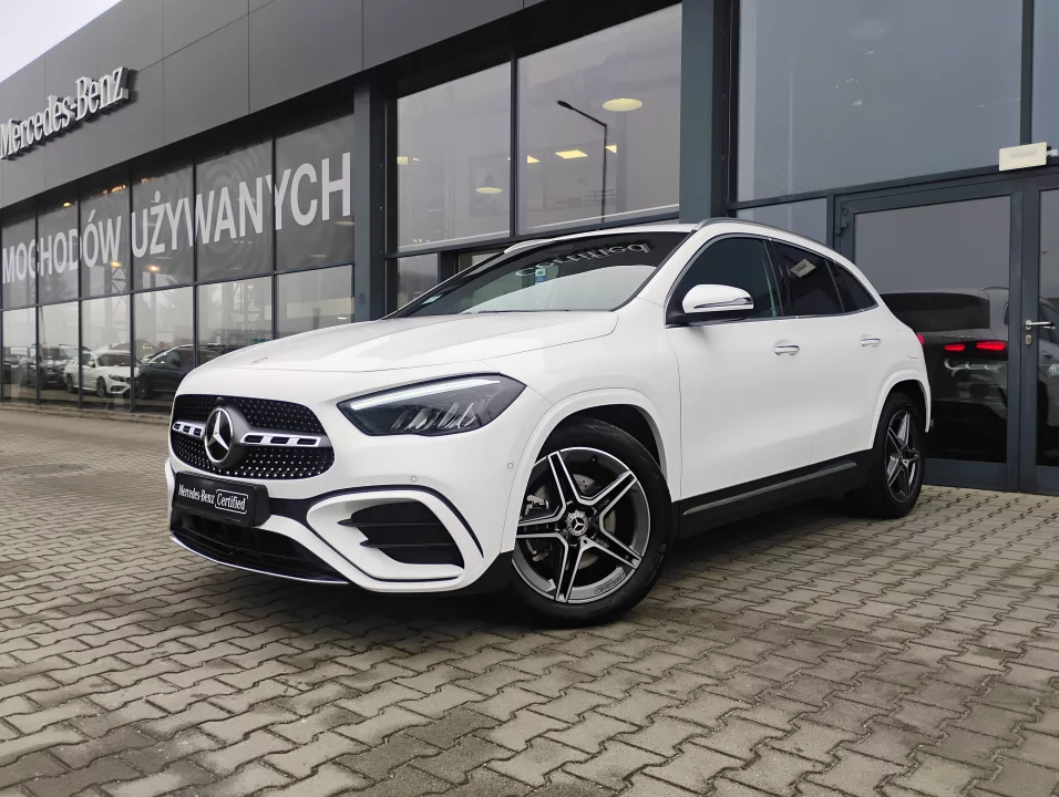 Mercedes-Benz GLA 200
