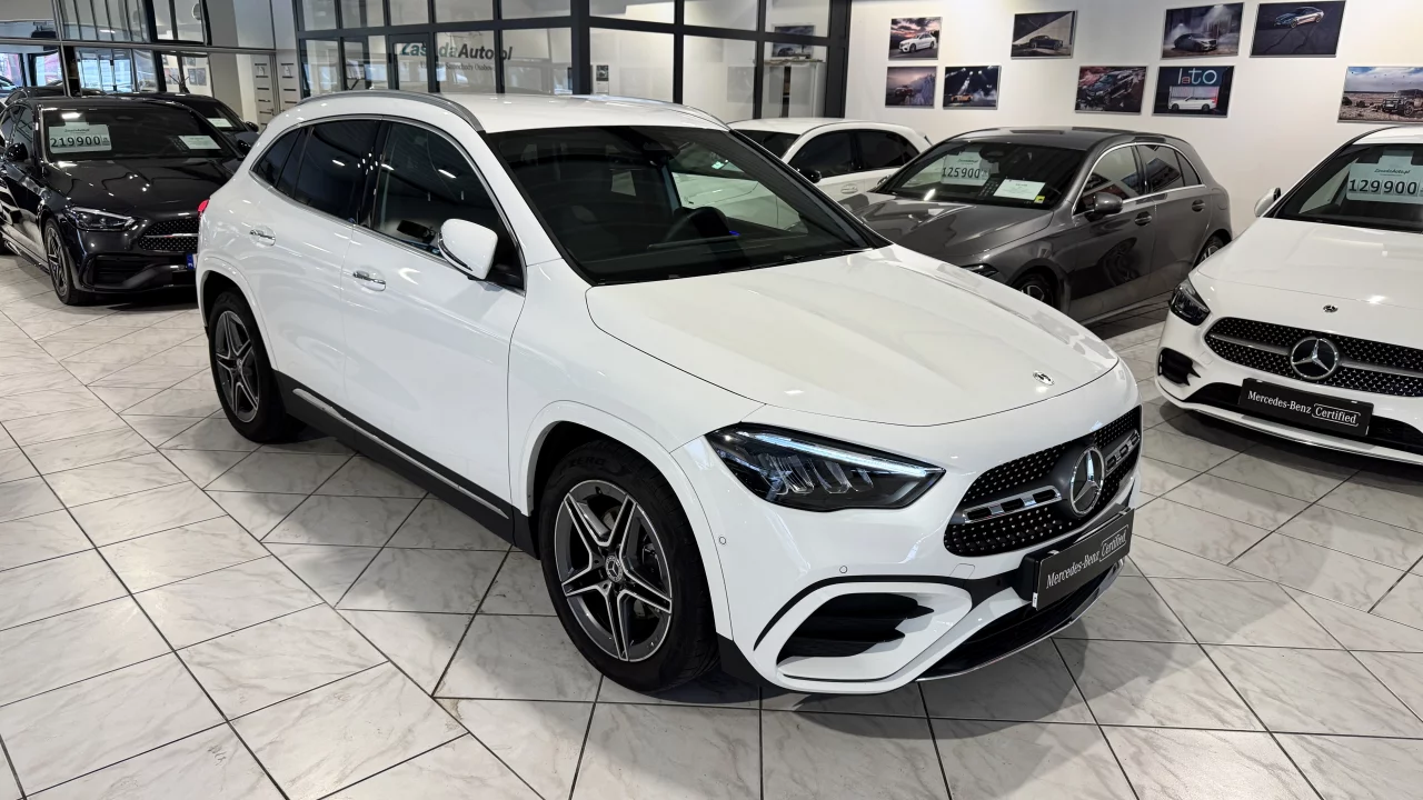 Mercedes-Benz GLA 200