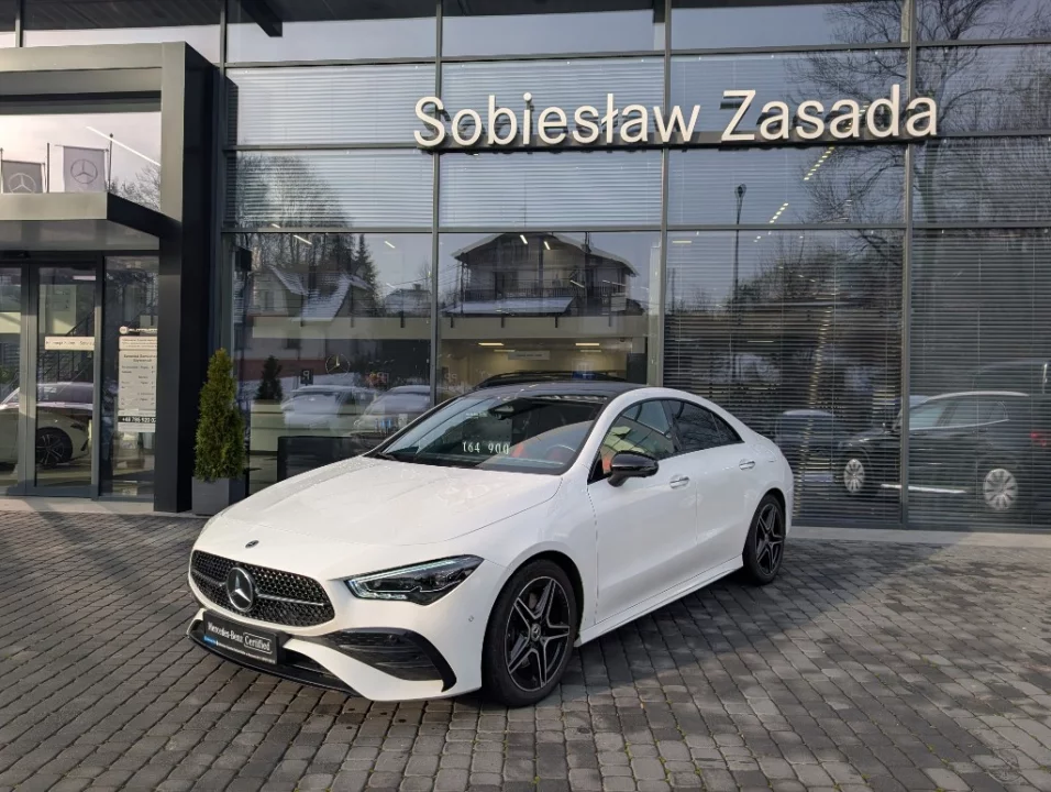 Mercedes-Benz CLA 200