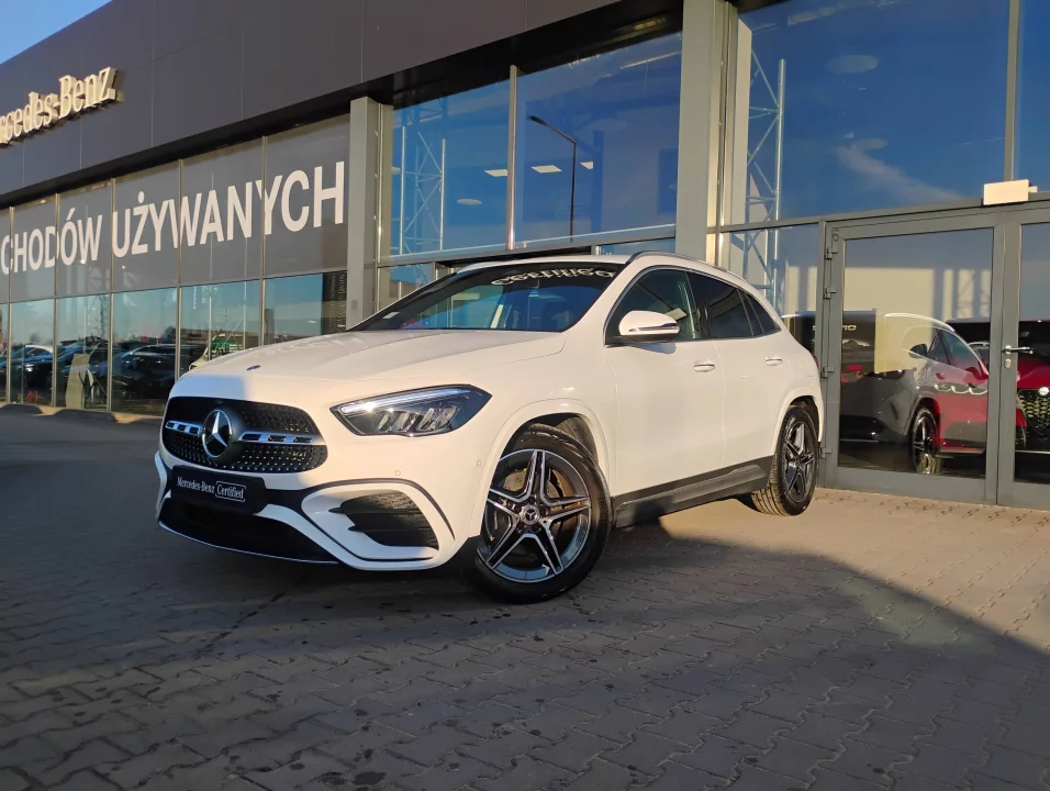 Mercedes-Benz GLA 200