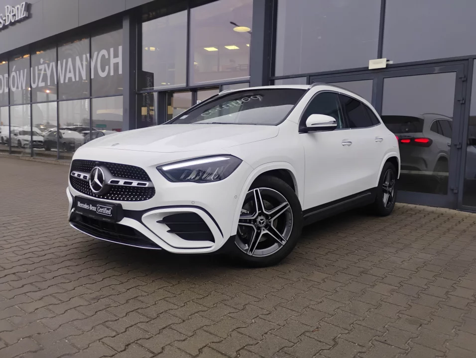 Mercedes-Benz GLA 200