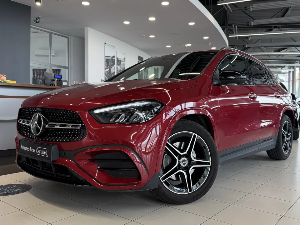 Mercedes-Benz GLA 200