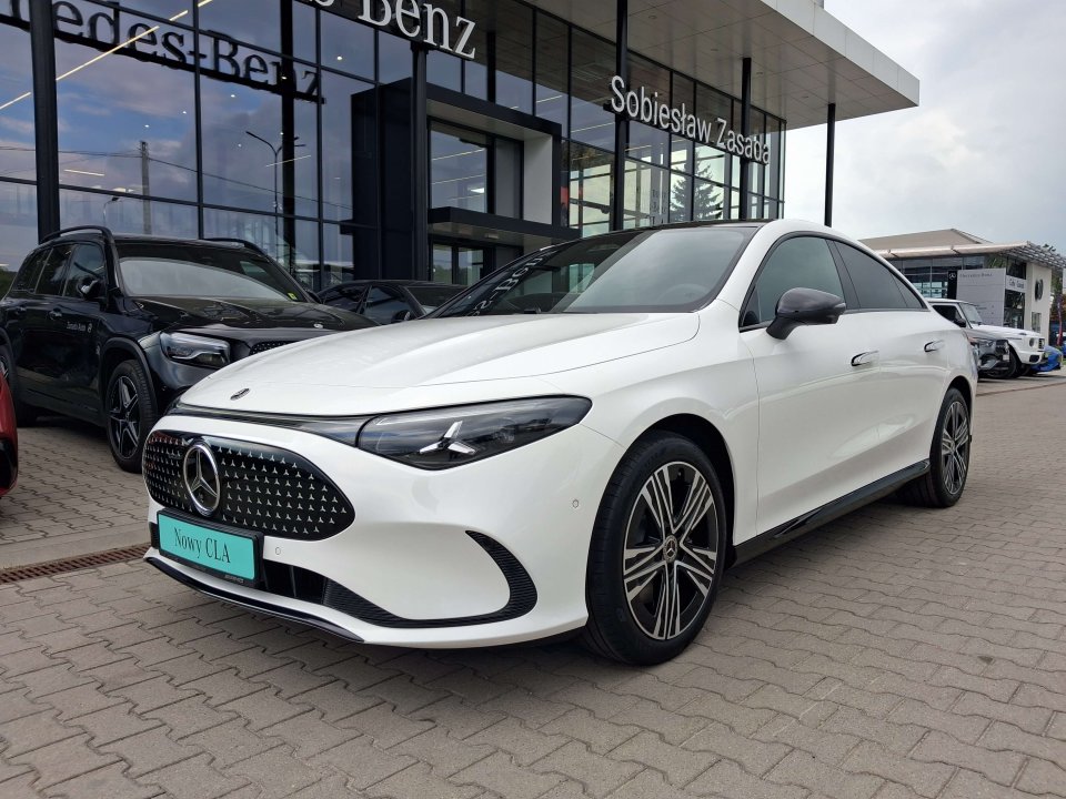 Mercedes-Benz CLA