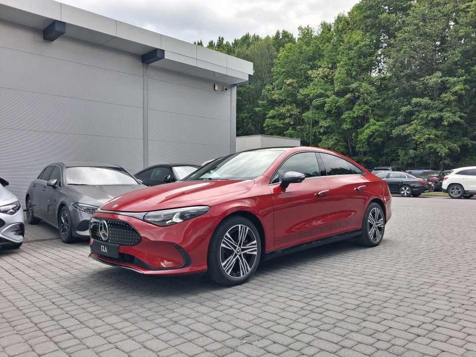 Mercedes-Benz CLA