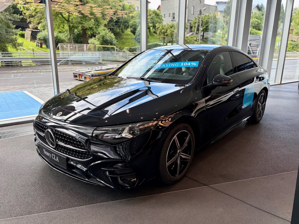 Mercedes-Benz CLA