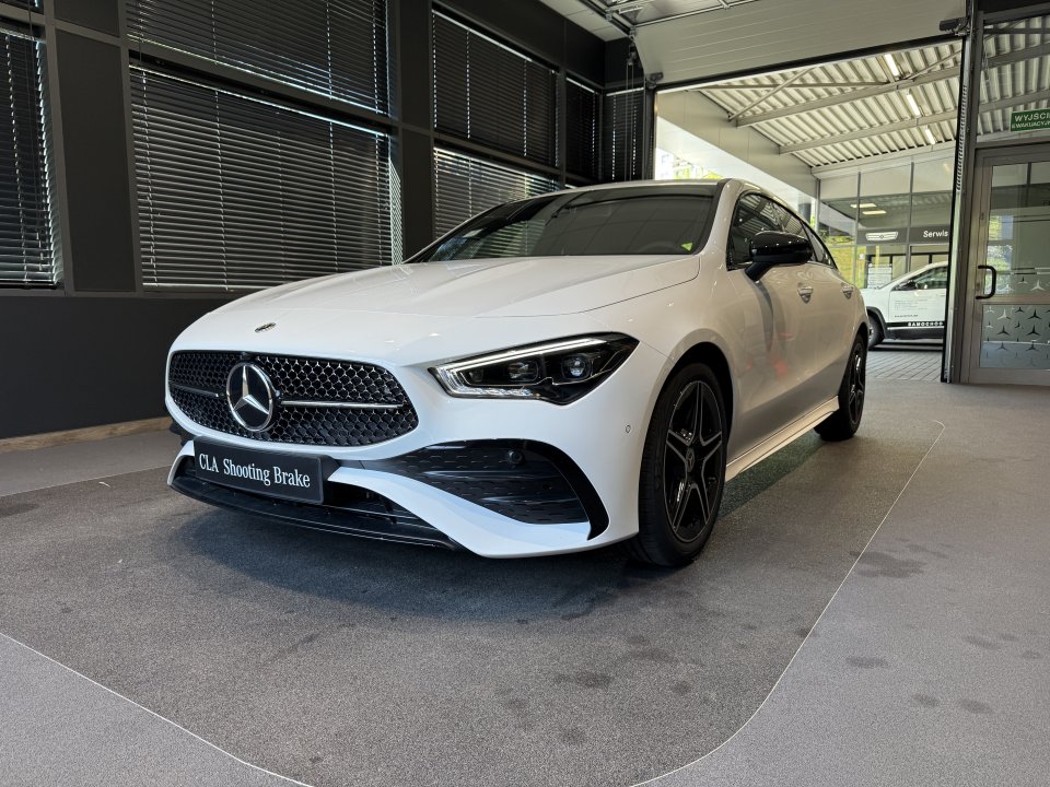 Mercedes-Benz CLA