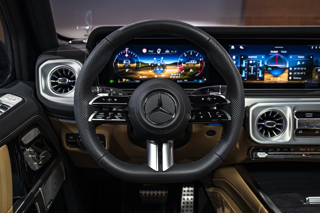 Mercedes-Benz Klasa G 500 - Wnętrze