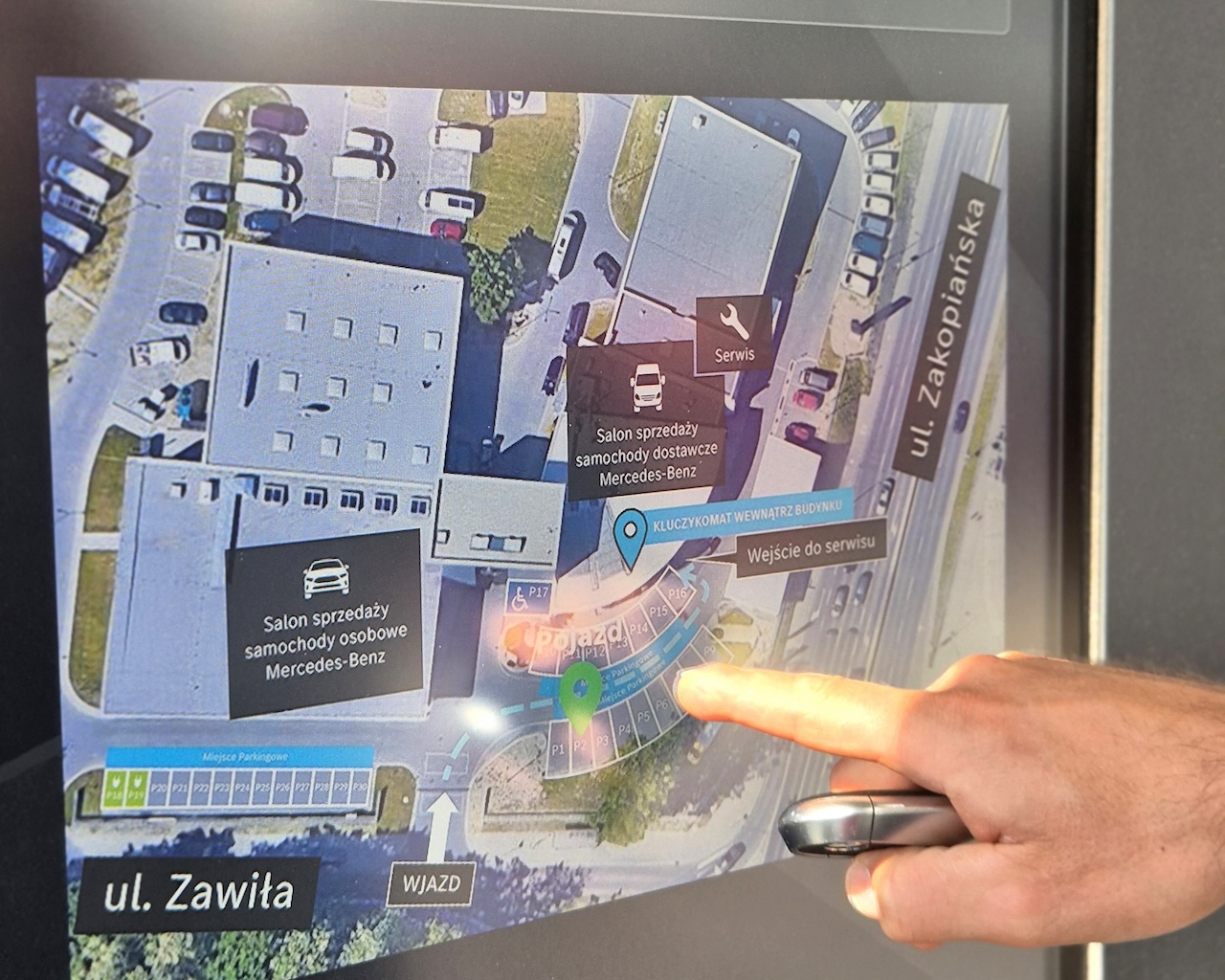 Na zdjęciu widzisz mapę satelitarną oddzialu Sobiesław Zasada Automotive przy ul. Zawiłej 3 w Krakowie.