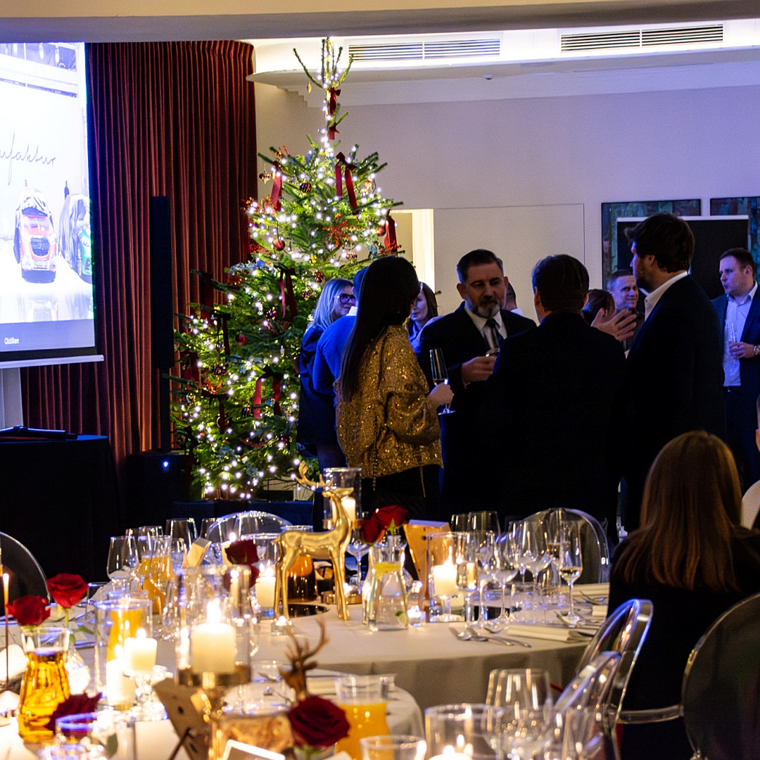 na zdjęciu widzisz kadr z eventu Maybach Evening w Krakowie