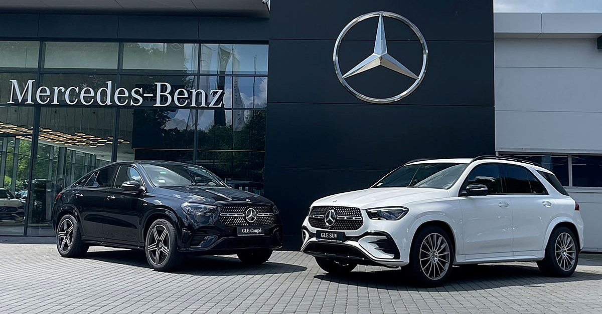 na ekranie widzisz Mercedesa GLE w wyprzedaży rocznika w atrakcyjnej racie dostępny od ręki w Sobiesław Zasada Automotive